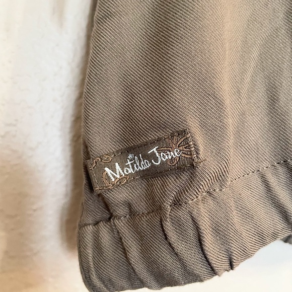 Matilda Jane Olive Lace Trim Vest Boho Cottagecore Tunic NWT Large - Picture 9 of 10